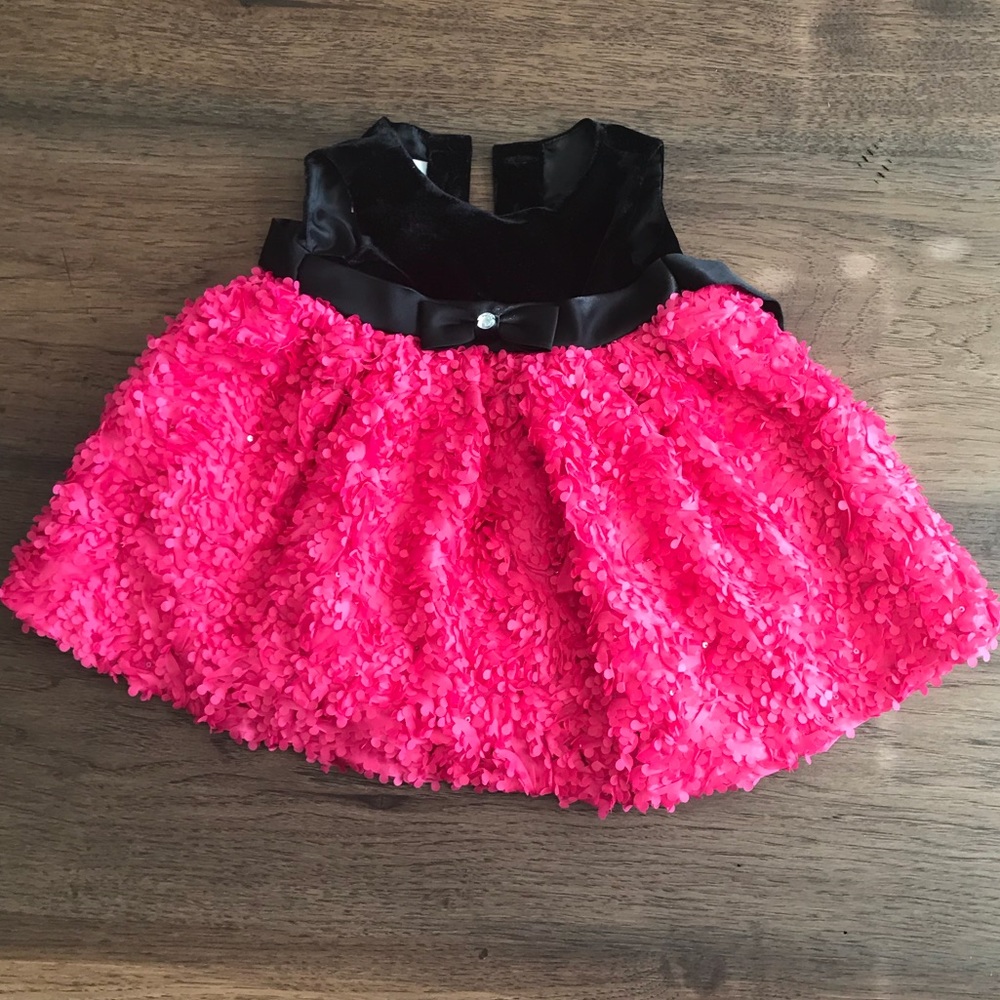 Olivia Rose 3-6 mos hot pink and black petal dress